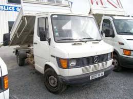 Lire Une Petite Annonce Propose A Vendre Camion Et Utilitaire Mercedes