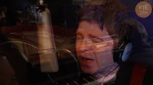 hari saw oasis's Video