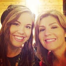 Rachel Pollock (@rachelllpollock)