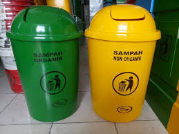 Tempat sampah dibedakan menjadi tempat sampah organik dan non organik. Tempat Sampah Organik Dan Anorganik Resep Masakan Nusantara