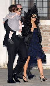 Hayek responded, you know the thing is that in pictures you cannot begin to guess the magic in him. Top 10 Over The Top Weddings Of 2009 No 10 Salma Hayek And Francois Henri Pinault And Their Masked Rehearsal Dinner Glamour