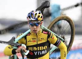 Hij gaat uiteraard voor een vierde titel op rij, en werkte daar een volledig seizoen naartoe. Wout Van Aert Wil Naar Het Wk Veldrijden En Kondigt Nog Vie Het Nieuwsblad Mobile
