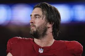 Broncos host 4 offensive linemen for tryouts, including a familiar face