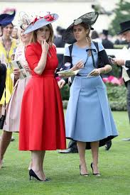 Prinzessin eugenie und prinzessin beatrice: Prinzessin Eugenie Prinzessin Eugenie Konigliche Kleider Prinzessin Beatrice