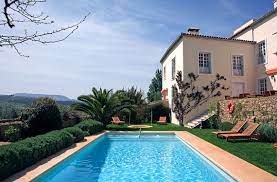 Zum strand und zur promenade sind es nur gut 200 m. Ein Swimmingpool Im Garten Kosten Vorteile Und Tipps