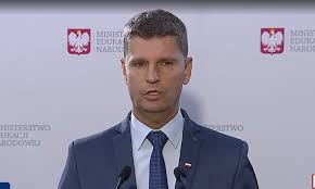 Jednak nie podał terminu powrotu choćby ósmoklasistów czy maturzystów do nauki stacjonarnej. Piontkowski Powrot Do Szkol Mozliwy Jeszcze W Kwietniu Nie Ma Powodu By Zmieniac Termin Matur I Egzaminu Osmoklasisty Glos Nauczycielski