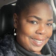 Wanda Sesker's Instagram, Twitter & Facebook