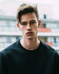 Instant Kalmar Male Models Model Face Images