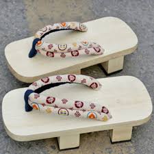 Wooden Clogs Price 38 99 Free Shipping Woodworking Summer Shoes Wood Shoes Wooden Clogs