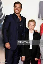 See the rest at the bottom of the post. Henry Cavill News On Twitter First Pics Coming In Henry Cavill With His Family At The London Premiere Of Missionfilm Https T Co X7rvziyvzg