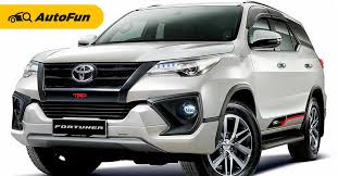 Check spelling or type a new query. Kelebihan Dan Kekurangan Toyota Fortuner Pilih Gagah Atau Boros Bensin Autofun