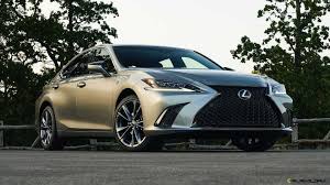 Interested in the 2021 lexus es but not sure where to start? 2021 Lexus Es To Receive All Wheel Drive Limited Black Line Edition Variant Latest News Car Revs Daily Com