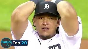 Top 10 Bloodiest Hockey Games Ever