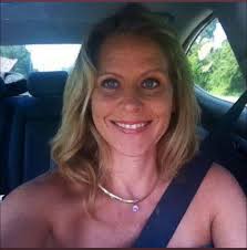 Stephanie Emanuel is looking for someone to talk to, to bypass her time.  She asked me to post a couple of pictures in hopes of finding someone to  talk with. Incarcerated at