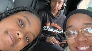 Jessica Galloway's Instagram, Twitter & Facebook