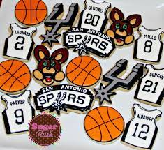 San Antonio Spurs Basketball Sugar Cookies Decoratedcookies Gsg Spurs Cake Sports Themed Party Mickey Mouse Invitations
