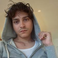 Jason Maye (@sadboyyjson) • Instagram photos and videos