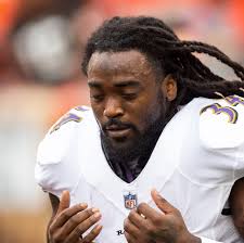Alex Collins, ex-NFL running back with Ravens and Seahawks, dies at 28