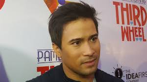 It showed the two out on holiday, with a thick forest behind them at the end of a bridge, the miss universe 2018 giving sam a nice warm hug. Sam Milby Says He S Looking For A Wife