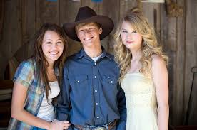 Maybe you would like to learn more about one of these? Taylor Swift In Movies And Tv Shows Popsugar Entertainment