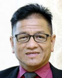 Usahakan kalian download sebagai review saja, belilah cd original atau kalian beli secara online seperti di itunes. Norhizam Hassan Baktee