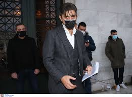 Επιτέλους το διαστροφικό και διεστραμμένο κενό στο κιτς του ελληνικού μικροαστισμού καλύφθηκε! Giannakopoylos O Kosmos Toy Pana8hnaikoy Prepei Na Parei Thn Apofash Gia To Ghpedo