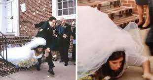Read on to enjoy other people's wedding photo #fails. Jimmy Fallon Asks People To Share The Worst Wedding Fails They Ve Encountered They Deliver 30 Funny Responses Bored Panda