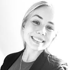 Kathrine Schmidt's Instagram, Twitter & Facebook