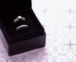 She doesn't want to sell it but keeping it as her ring is too painful. Ideas For A Spouse S Ring After They Die