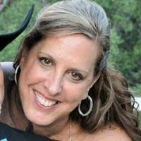 Ellen Reich's Instagram, Twitter & Facebook