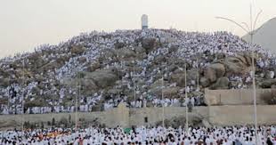 ألا أعلمك كلمة هي كنز من كنوز. ÙØ¶Ù„ ÙŠÙˆÙ… Ø¹Ø±ÙØ© ÙŠØ³ØªØ­Ø¨ ÙÙŠÙ‡ Ø§Ù„Ø¥ÙƒØ«Ø§Ø± Ù…Ù† Ø§Ù„Ø£Ø¹Ù…Ø§Ù„ Ø§Ù„ØµØ§Ù„Ø­Ø§Øª ÙˆÙŠÙƒÙØ± Ø§Ù„Ø³Ù†Ø© Ø§Ù„Ù…Ø§Ø¶ÙŠØ© ÙˆØ§Ù„Ù…Ù‚Ø¨Ù„Ø© Ø§Ù„ÙŠÙˆÙ… Ø§Ù„Ø³Ø§Ø¨Ø¹