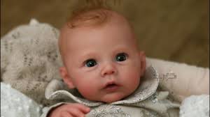 Please welcome baby "Aster" sculpted by the insanely talented Toby Morgan,  and produced by Tru Born, Inc.! She's my literal dream come true!!! Aster  is 18" and weighs 4lbs. She has combi