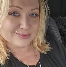 Is ms. Sciacca still teaching 3rd grade there??