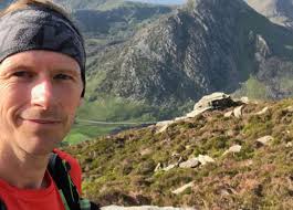 Damian Hall Breaks Paddy Buckley Round Record