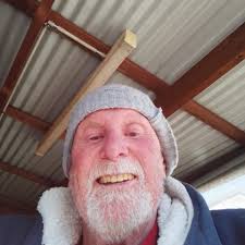 OLDBOYS. It is with heavy heart that we announce the sad passing of Sonia  Munro after a long and courageous health battle. Sonia is the wife of the  late Waratah Champion, Ron