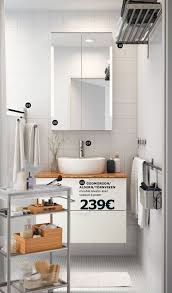 Ce meuble de salle de bain vous permettra un gain d'espace non négligeable. Salle De Bains Ikea Le Nouveau Catalogue 2017 Est En Ligne Cote Maison