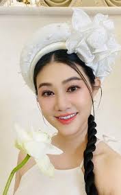 Cô đào tài hoa và xinh đẹp bậc nhất làng cải lương sở hữu nhiều tài sản giá  trị, tuổi 44 vẫn lẻ bóng