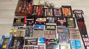 Heftigste polenböller der welt (tschechische ware) !! Mein Xxl Feuerwerk Einkauf Vom Polenmarkt Unboxing Von Shells Polenboller Raketen Und Mehr Youtube