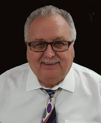 Michael Medley's Instagram, Twitter & Facebook