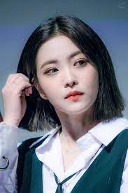 Dedicated To Female Kpop Idols Beludru Merah Gaya Rambut Pendek Gaya Rambut