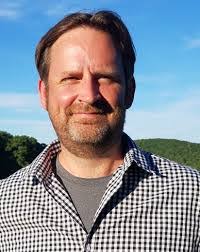 Daniel Tope's Instagram, Twitter & Facebook