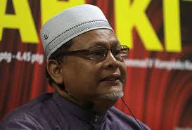 Naib presiden pas, datuk mohd amar nik abdullah berkata, perbezaan fahaman menjadi punca parti itu tidak boleh menjalin kerjasama dengan amanah. Mohd Amar Mengaku Beli Range Rover Astro Awani