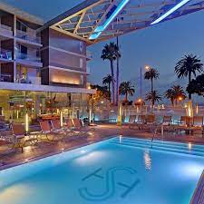Locals enjoy a waterfront lifestyle with a stunning historic pier and a bike path that stretches. Santa Monica Pools Santa Monica Hotels With Pools