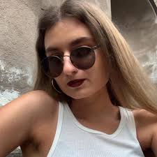 Something special for your eyes this summer w/ @tiagosoca 😎 wearing  KASHMIR Sun frames. #HookLdn #EyewearWithRhythm