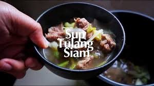 Resipi sup ekor perencah buat sendiri. Resepi Sup Tulang Daging Siam Simple Beef Bone Broth Soup Youtube