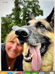 Today is my birthday, but I'm feeling really down because no one has  acknowledged it with birthday wishes 🎂😔 ‎