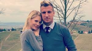 Jun 14, 2021 · especially bennifer 2.0. 7 Pesona Daniela Christiansson Pacar Maxi Lopez Setelah Ditinggal Wanda Nara Dunia Bola Com