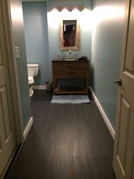 How To Determine The Direction Install My Laminate Flooring Laying Laminate Flooring Laminate Flooring Wood Floor Bathroom