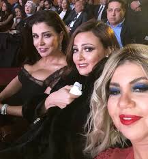 قبل الإجابة عزيزي القارئ وكما تعلم عند تحميل برنامج جديد على هاتفك فهو يطلب بعض أذونات الوصول والتي لن بعمل بدونها وهنا لو سمحت ايه النافذة اللي كانت مفتوحة في الاول كانت على موقع ايه وبعد كده كان شغال على نظام ايه بال virtual machine ياريت توضح النقط. Ø¬ÙˆÙ…Ø§Ù†Ø© Ù…Ø±Ø§Ø¯ ØªØµØ¯Ù… Ù…ØªØ§Ø¨Ø¹ÙŠÙ‡Ø§ Ø¨Ø¥Ø·Ù„Ø§Ù„Ø© Ø¬Ø±ÙŠØ¦Ø© ÙÙŠ Ø£ÙˆÙ„ Ø¸Ù‡ÙˆØ± Ù„Ù‡Ø§ Ø¨Ø¹Ø¯ ØºÙŠØ§Ø¨ Ù…Ø¬Ù„Ø© Ø³ÙŠØ¯ØªÙŠ