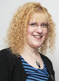 Catherine Ullman's Instagram, Twitter & Facebook